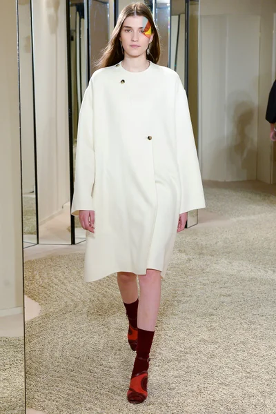 Look 23